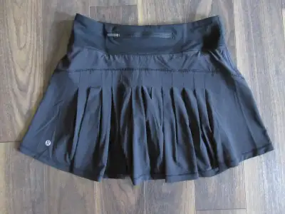 Ladies Size 4 Tall Skort, View more