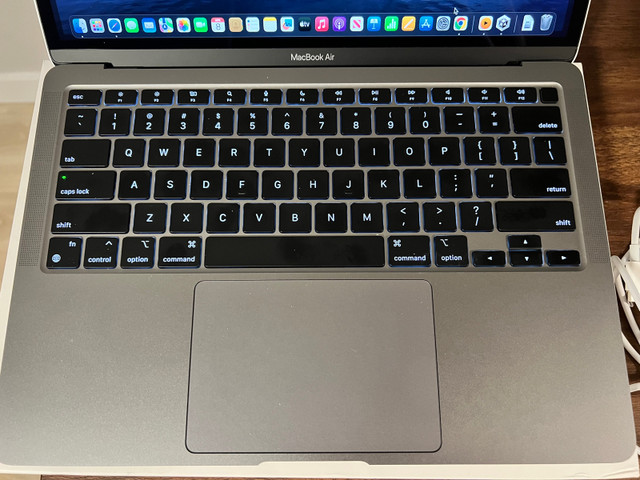Selling new 2020 13 inch MacBook Air  in Laptops in City of Halifax - Image 2