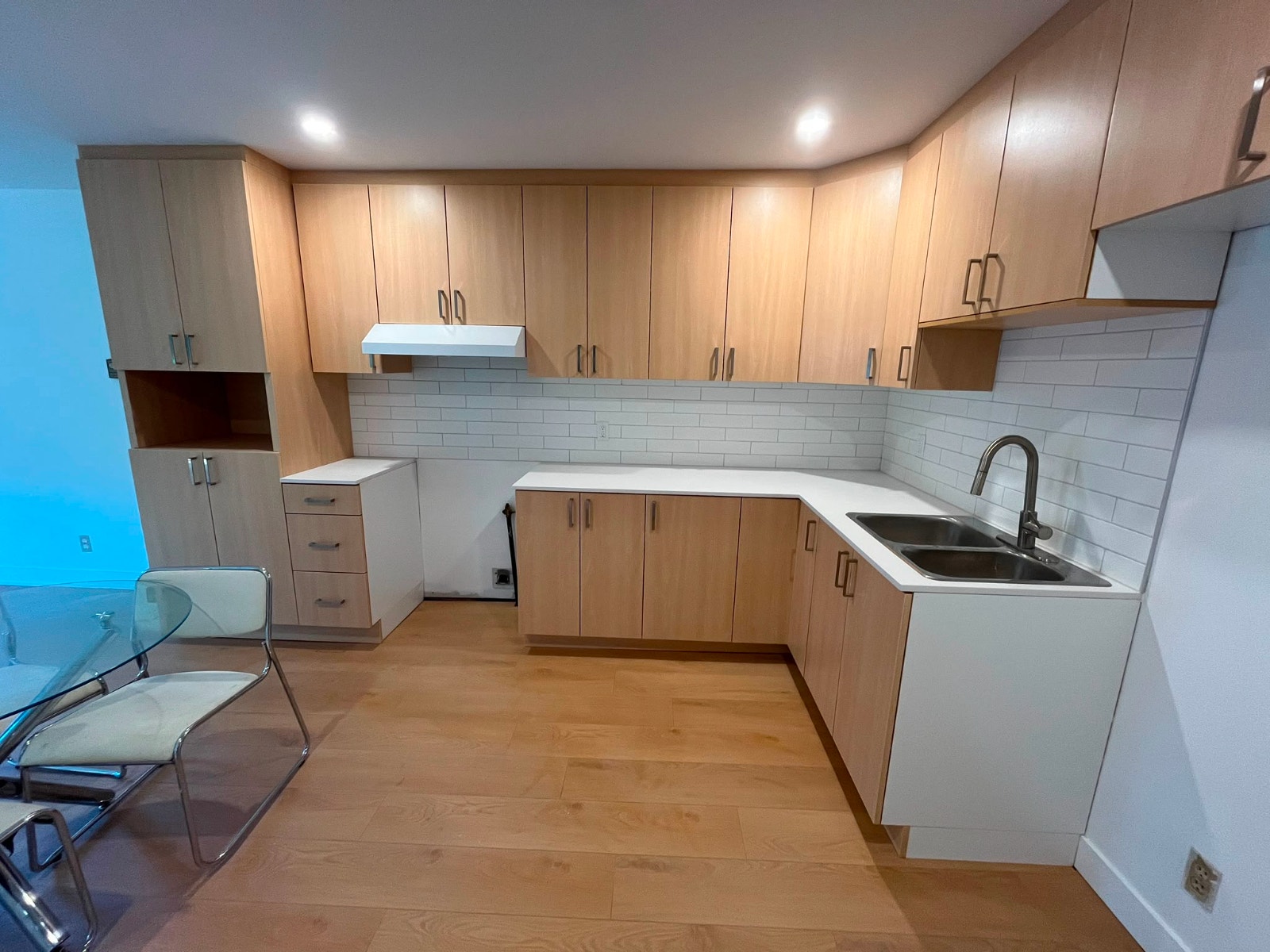 3 ½ rénové+parking+4 électros - Hochelaga -1490 $ - 6 min. Metro — photo 1