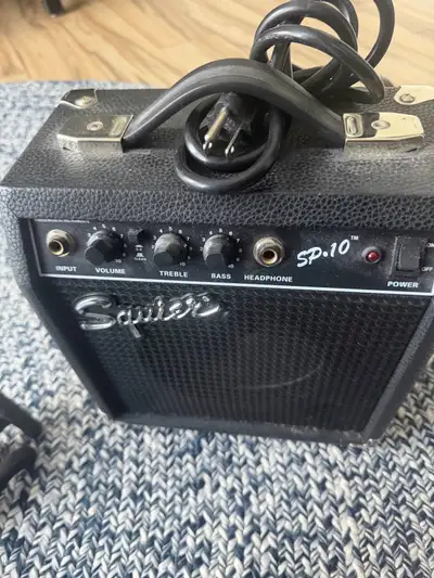 Squier SP.10 Guitar Amplifier, View more