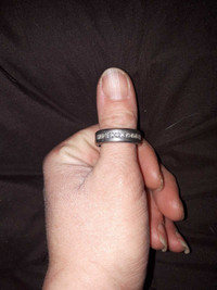 Titanium mens ring size 9