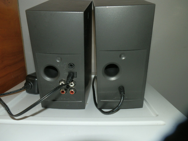 Bose Companion Series 2 II Speakers - for PC Input in Other in Dartmouth - Image 4