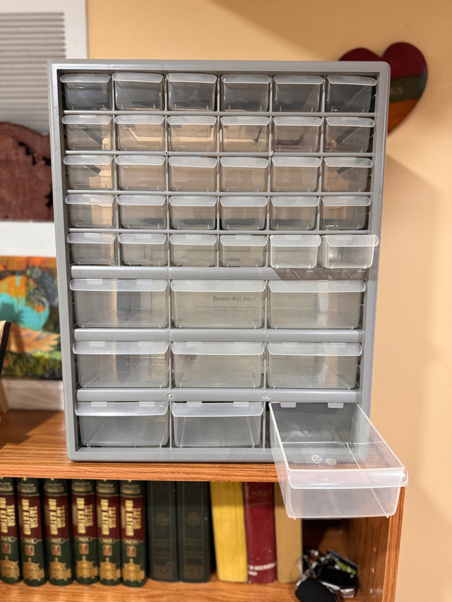 39 Compartment Drawer Tower  in Hobbies & Crafts in La Ronge - Image 2