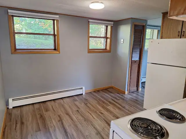 one Bedroom Bachelor apartment, Nashwaaksis in Long Term Rentals in Fredericton - Image 3