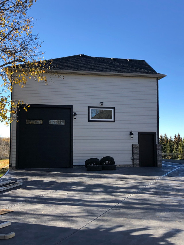 Exterior Contractor-Siding Soffit Fascia Gutters in Fence, Deck, Railing & Siding in Calgary - Image 2