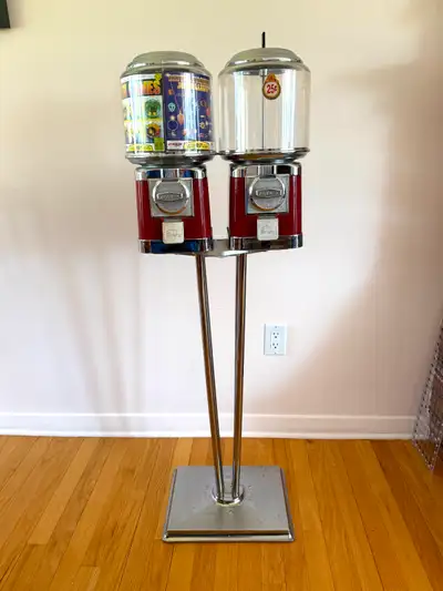 Classic Beaver Gumball Machine, View more