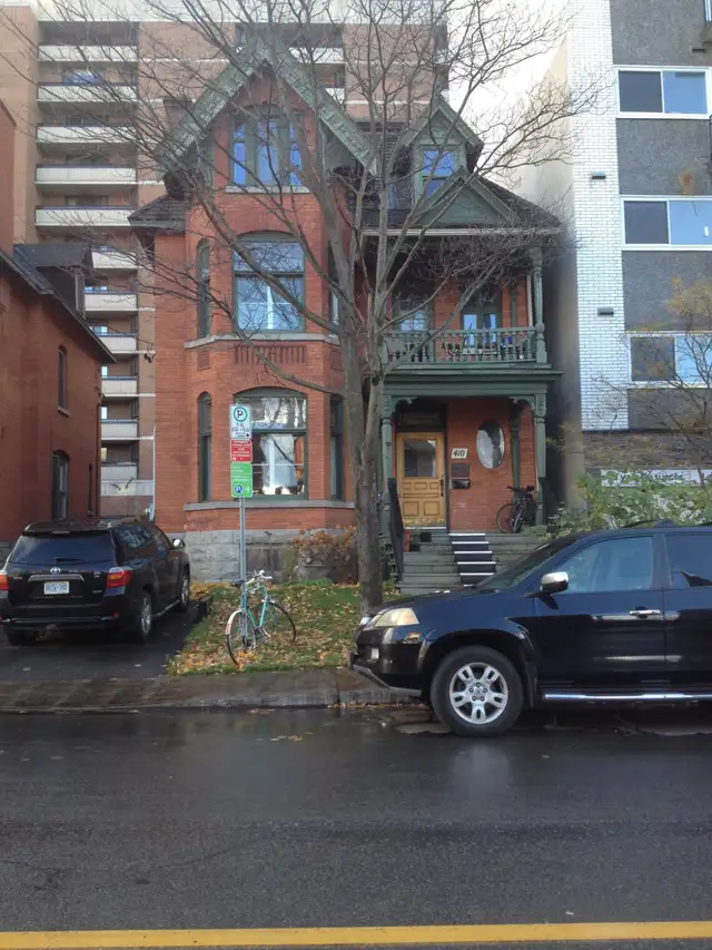 2 Bedroom Loft Apartment For Rent