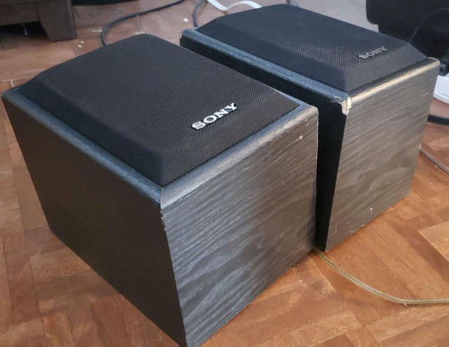 TESTED & WORKING / Pair of black Sony bookshelf speakers wood gr dans CD, DVD et Blu-ray  à Longueuil/Rive Sud - Image 3