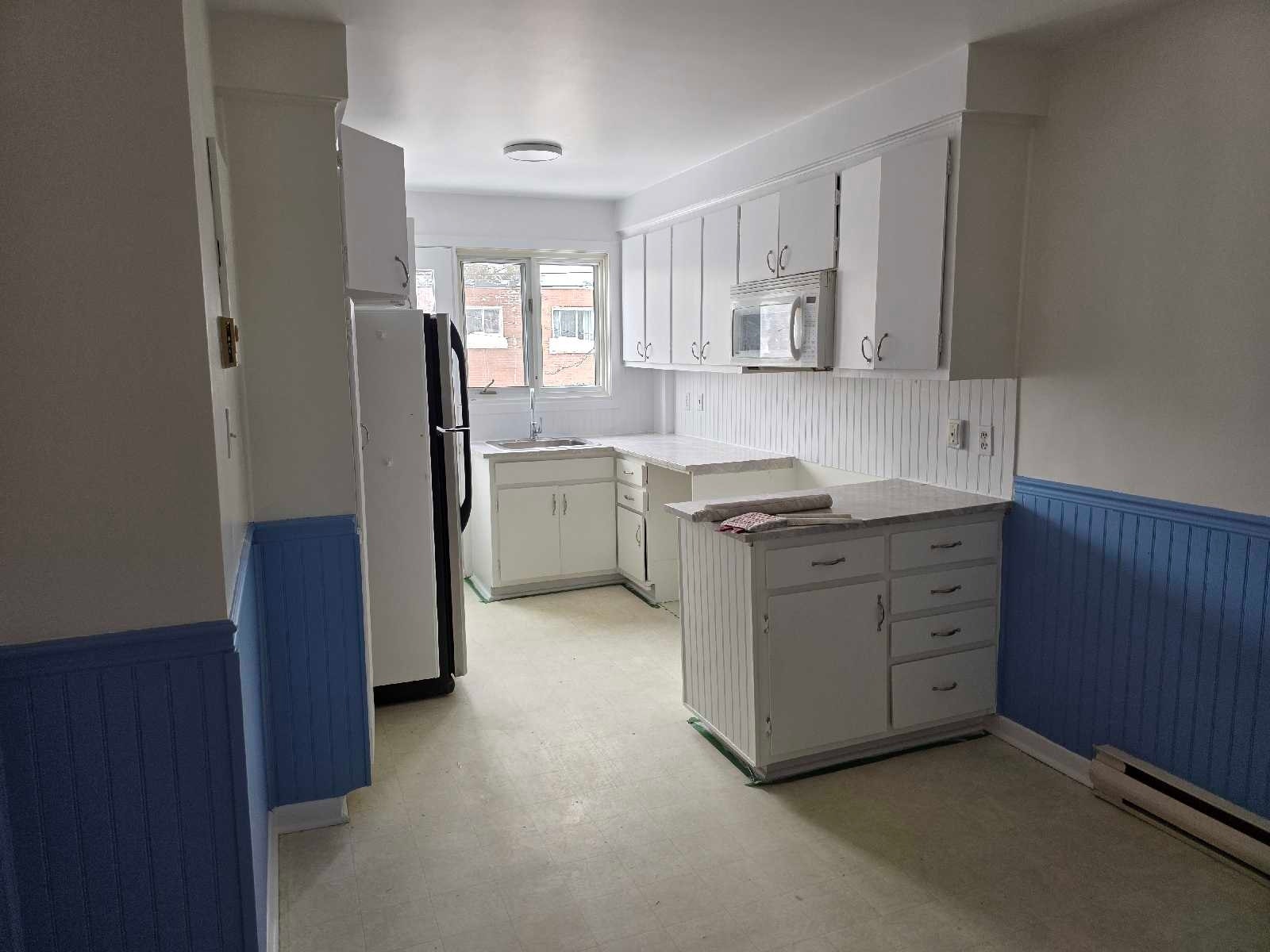 5 1/2 available in Lasalle September 1st — photo 1