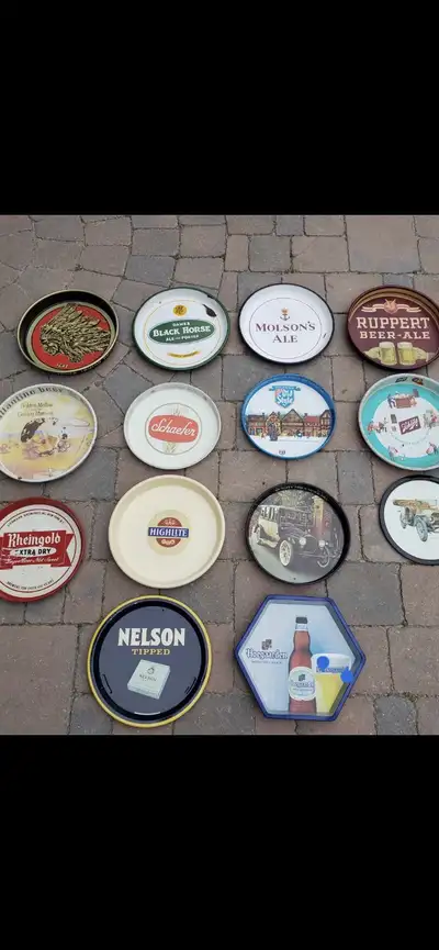 Vintage advertising serving trays They range in age. Perfect for any bar, dorm, man cave or business...