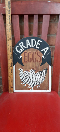 Vintage style Farmhouse wood eggs sign