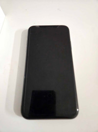 iPhone 11 128GB Black - Like New!