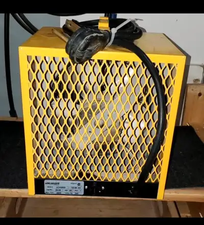 Uniwatt yellow construction 4800w heater, View more