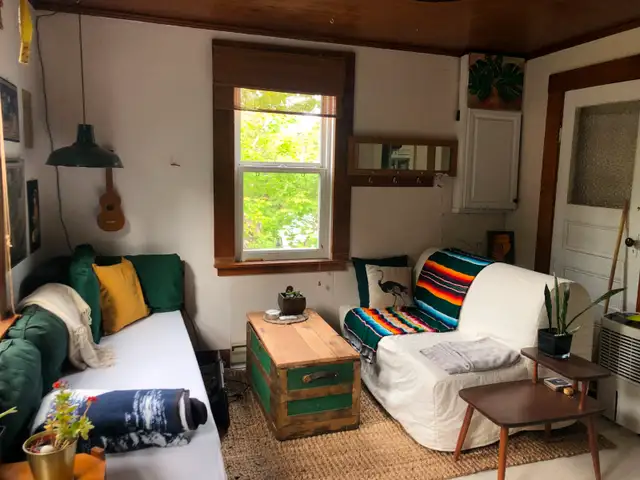 Cozy cabin in the woods July/ August in Short Term Rentals in Dartmouth - Image 5