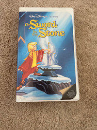 Walt Disney’s The sword in the stone vhs black diamond edition