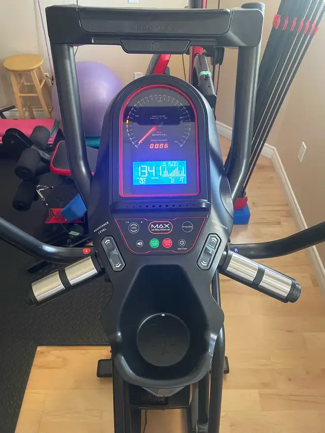 Bowflex M6 Elliptical Max Trainer in Exercise Equipment in Strathcona County - Image 5