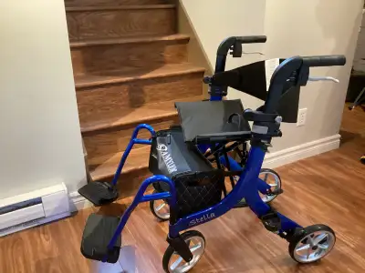 Marchette avec assise Fauteuil roulant en enlevant les repose pieds Porte canne et porte gobelet Jus...