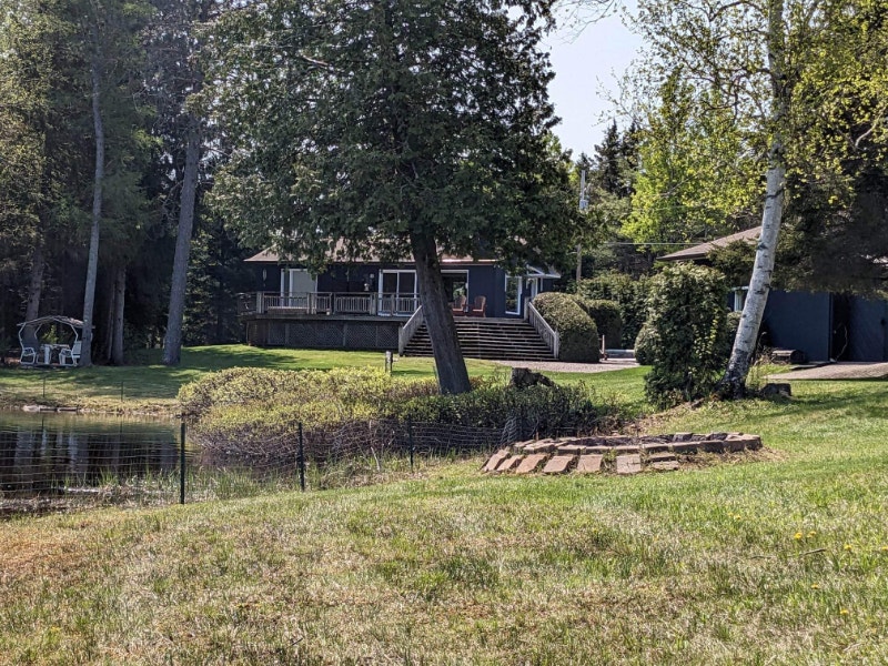 Cottage for sale, furnished, Waterfront Houses for Sale Gatineau