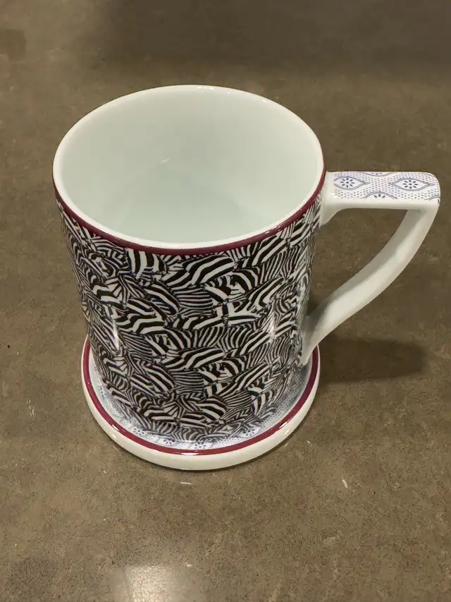 Ted Baker  Portmeirion Malton Mug with Coaster in Kitchen & Dining Wares in Markham / York Region - Image 3