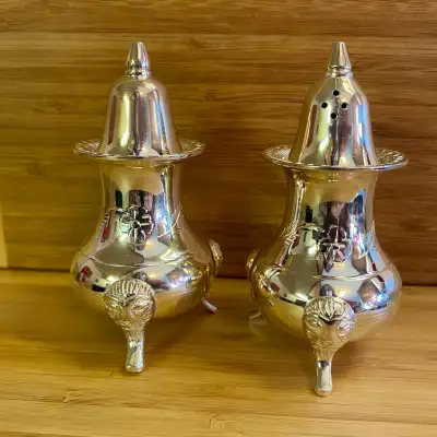 Antique Footed Salt & Pepper Shakers w/case (EPNS), View more