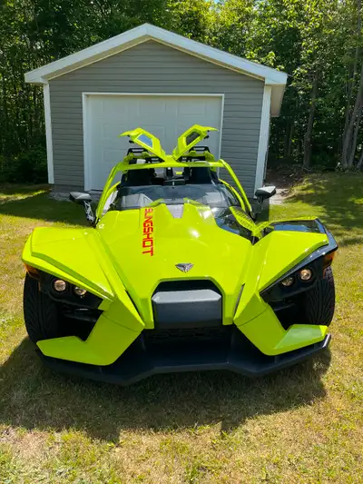Rare exciting ride, low kms, winter stored in heated garage, licensed and legal in Nova Scotia. Seri...