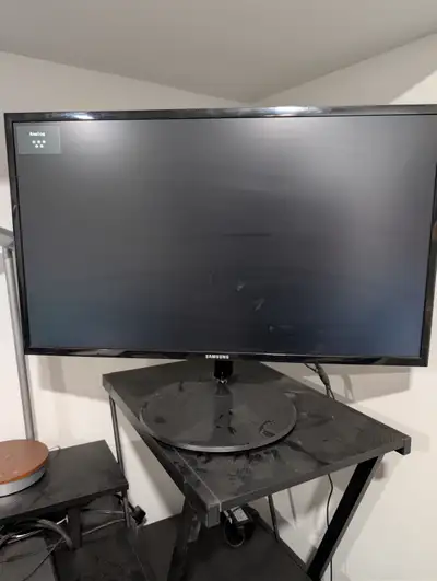 27 inch Samsung monitor, View more