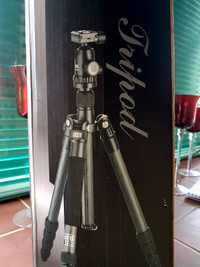 Carbon fiber tripod with ball head [JUST REDUCED]