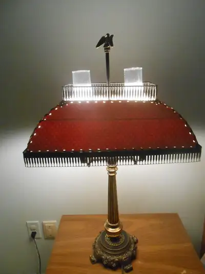 Lampe de table vintage/ Vintage table lamp, View more