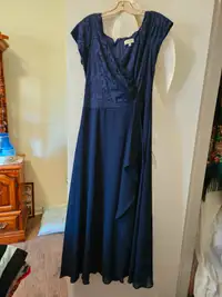 Elegant Navy Formal Gown  size 14