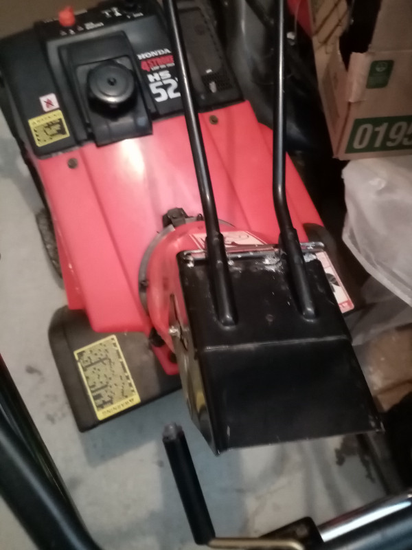 Honda snowblower HS521 Snowblowers Winnipeg Kijiji