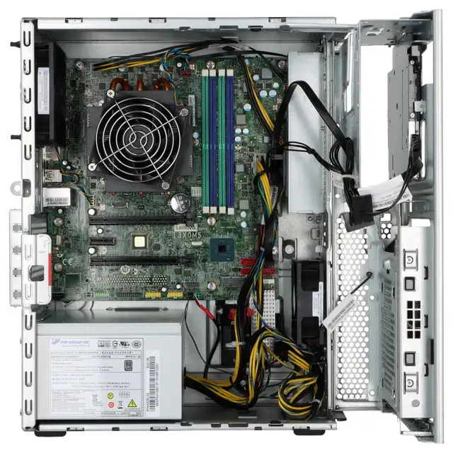 Worktation Lenovo Thinkstation P330 i7-8700/16-64GB/SSD Nvme/W11 in Desktop Computers in City of Montréal - Image 3