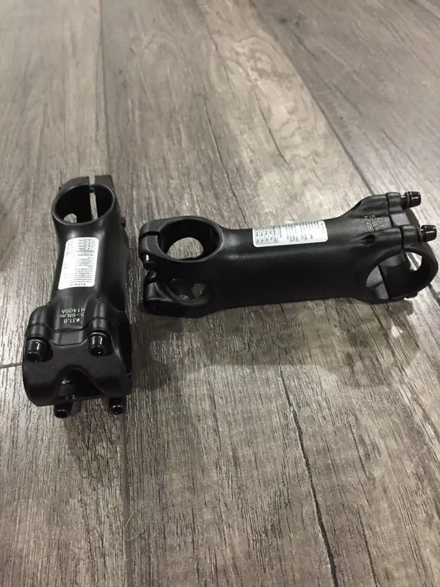 Brand new Bicycle Stems Road Mountain Bike 31.8 25.4 alloy 1 1/8 in Frames & Parts in Oshawa / Durham Region - Image 3