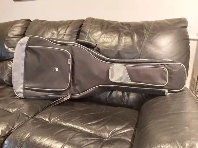 Nova 6-String Electric Guitar w/ Black New Carring Bag + Stand in Guitars in Peterborough - Image 10