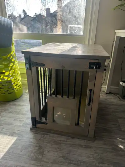 Cat feeder enclosure , View more