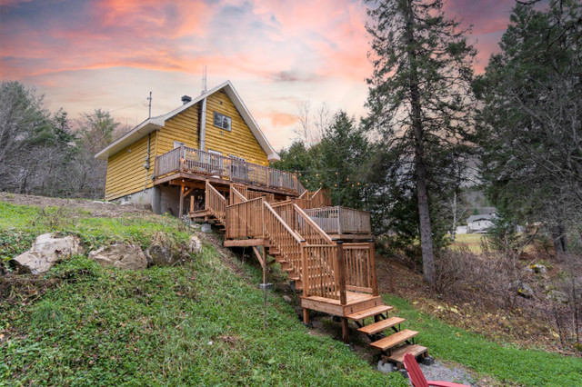 Chalet Ô Bois SPA et montagne dans Locations temporaires  à Lanaudière - Image 2