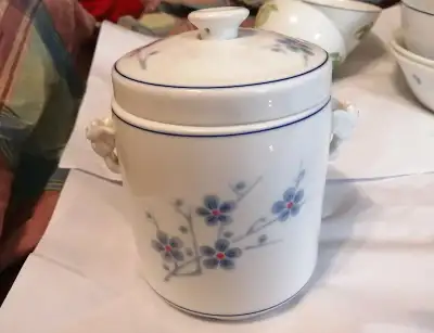 3 PCS WHITE JADE PORCELAIN CHENG'S JAR, View more
