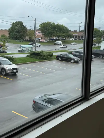 Space available for office,medical, or professional services