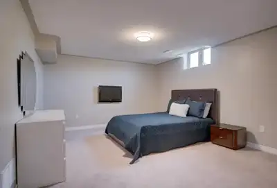 Very Large Room Available for Rent (Only for Female) $850