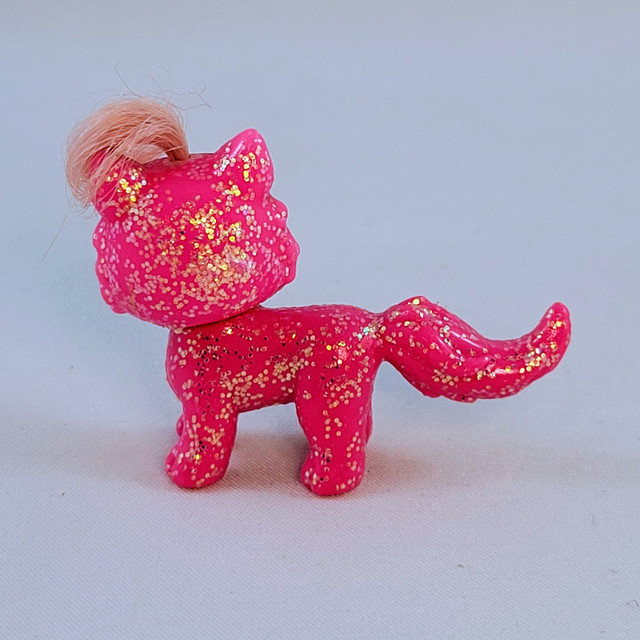 Pink Glitter Cat Polly Pocket Sparkle With Hair Toy Figurine Rea in Toys & Games in Strathcona County - Image 4