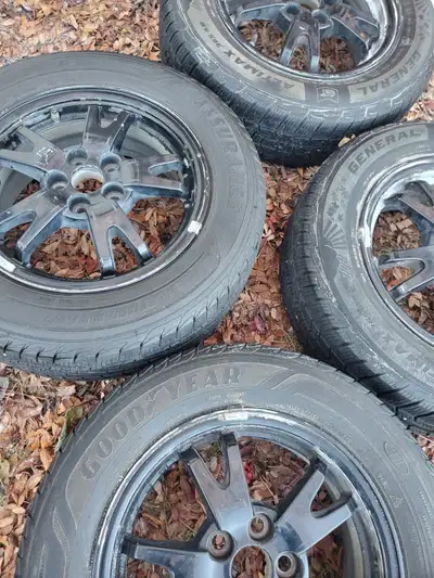 Sold my car. These remains, bolt pattern 5x100mm, fits any 2003-2026 Matrix ,pontiac vibe, scion, pr...