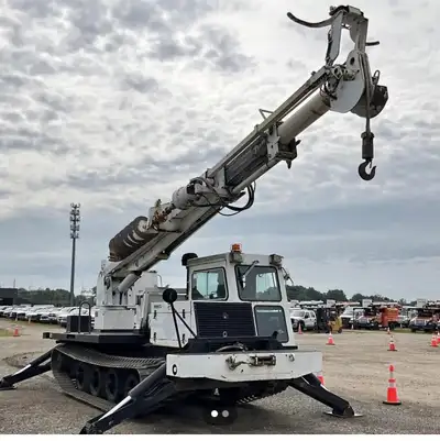 Altec Derrick Digger, being removed from machine, carrier not for sale. Make an offer