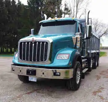 2023 International HX620. Asking $212500 or B/O. Cummins ISX 525hp, 18sp transmission, Primax Air Ri...