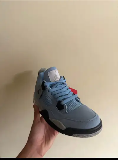 Jordan 4 UNC, View more