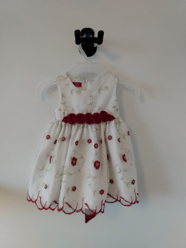 baby girl dress in Clothing - 12-18 Months in Oshawa / Durham Region - Image 2