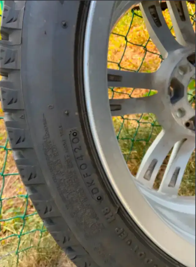 BMW winter tires in Tires & Rims in City of Toronto - Image 4