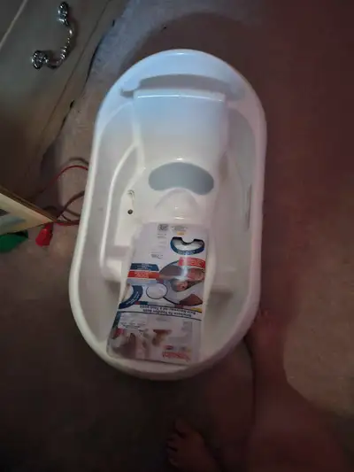 baby bath bran new never used , View more
