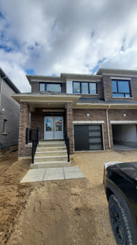 Brand new house for rent in Fergus, ON