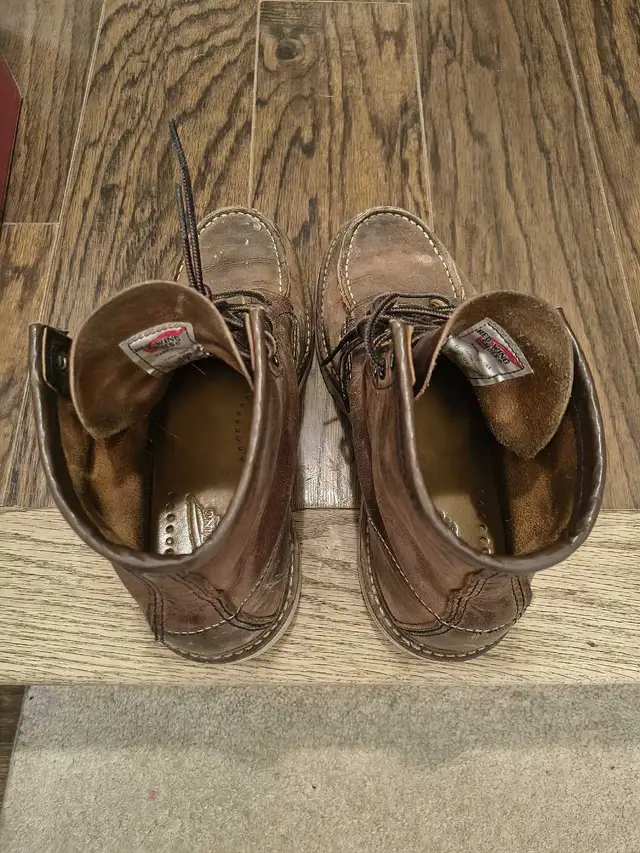 Red Wings Moc Toe Boots in Men's Shoes in Markham / York Region - Image 3