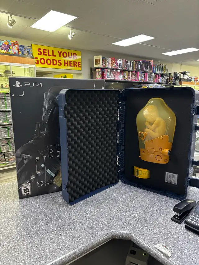PS4 Death Stranded Collectors Edition  in Sony Playstation 4 in Oshawa / Durham Region - Image 2