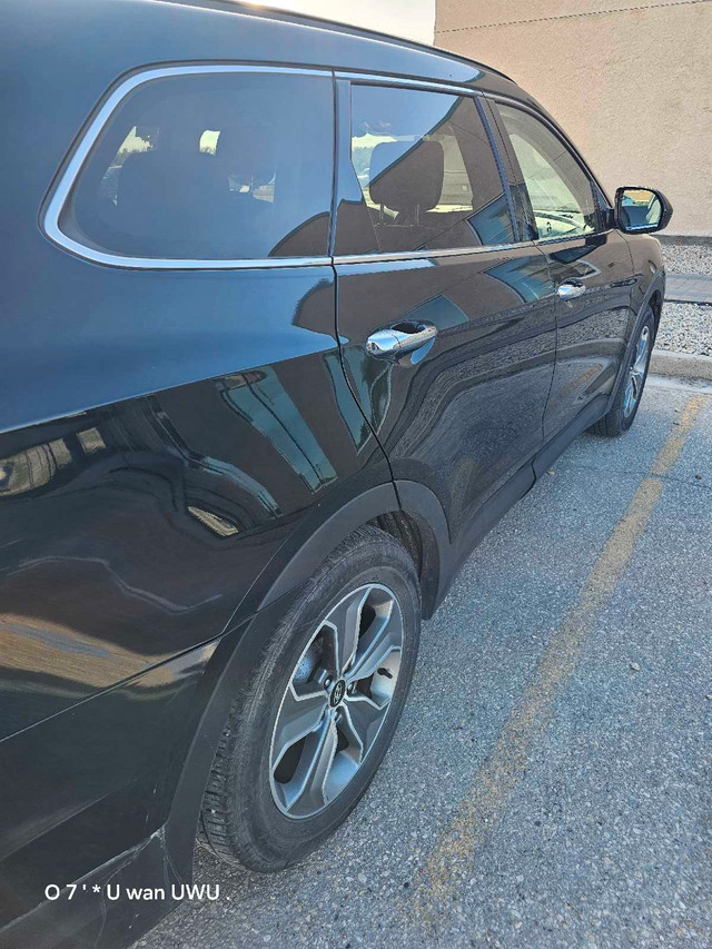 Hyundai SANTA FE XL 2015 in Cars & Trucks in Mississauga / Peel Region - Image 3